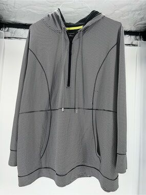 Catherines Black & White Polka-Dot Hooded Top Zip Jacket 2X